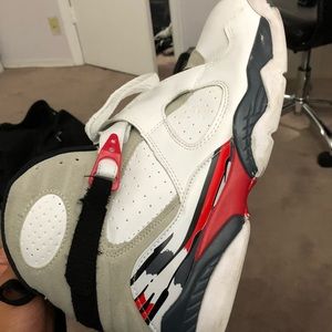 JORDAN 8s